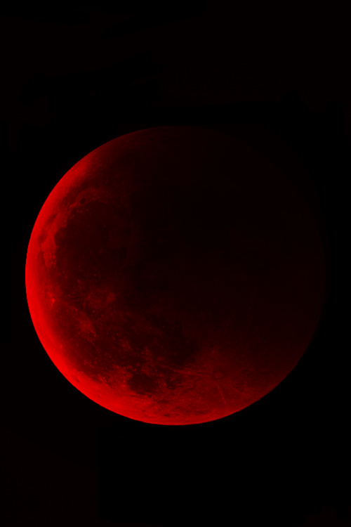 Red moon 