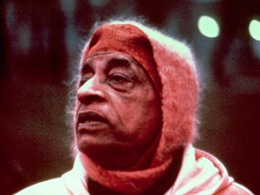 Guru Is a pure devotee Prabhupada
